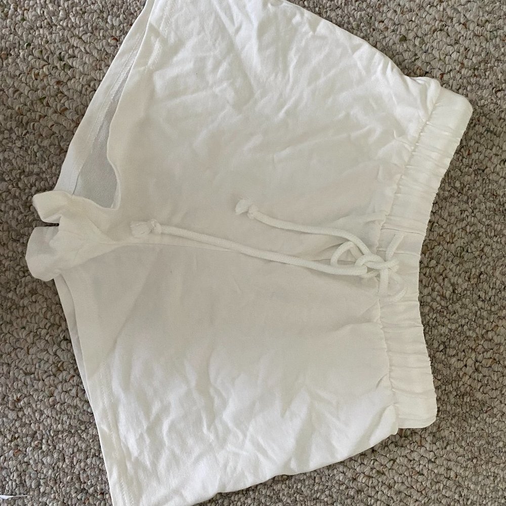 Forever 21 White Shorts